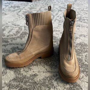 Sam Edelman Leone Lug Sole Chelsea Boot - Sesame Tan Zip Up